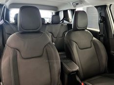 JEEP RENEGADE 1.3 LONGITUDE T270 16V TURBO 2025/2026 ÓTIMA CAR FLORES DA CUNHA / Carros no Vale