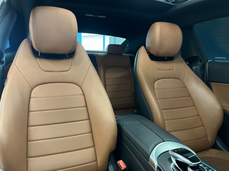 MERCEDES-BENZ C 180 1.6 CGI COUPE 16V TURBO 2019/2020 ÓTIMA CAR FLORES DA CUNHA / Carros no Vale