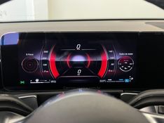 MERCEDES-BENZ GLB 220 2.0 PROGRESSIVE 16V TURBO HIBRIDO 2024/2025 ÓTIMA CAR FLORES DA CUNHA / Carros no Vale