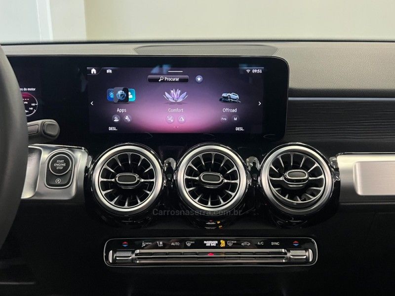 MERCEDES-BENZ GLB 220 2.0 PROGRESSIVE 16V TURBO HIBRIDO 2024/2025 ÓTIMA CAR FLORES DA CUNHA / Carros no Vale