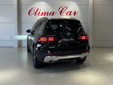 MERCEDES-BENZ GLB 220 2.0 PROGRESSIVE 16V TURBO HIBRIDO 2024/2025 ÓTIMA CAR FLORES DA CUNHA / Carros no Vale