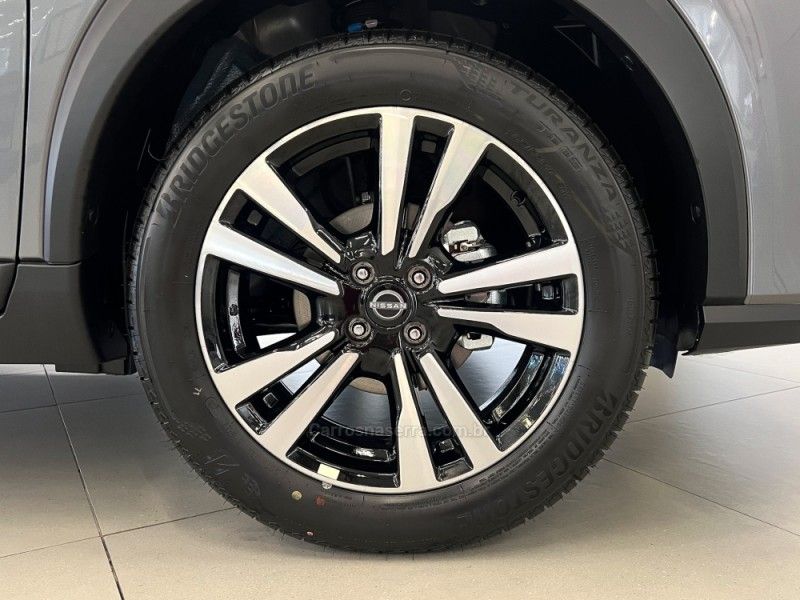 NISSAN KICKS 1.6 ADVANCE 16V 2025/2025 ÓTIMA CAR FLORES DA CUNHA / Carros no Vale