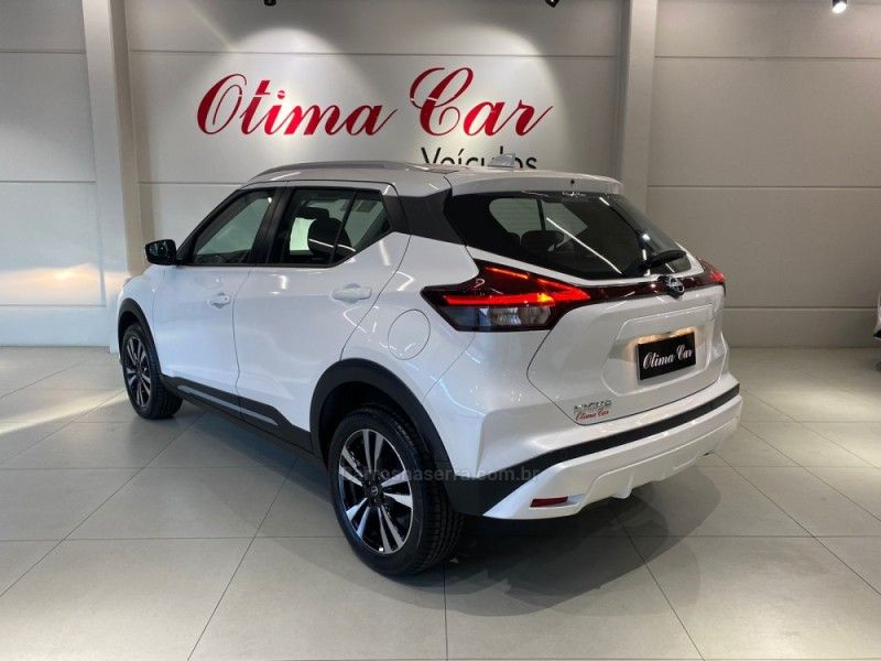 NISSAN KICKS 1.6 ADVANCE 16V 2025/2025 ÓTIMA CAR FLORES DA CUNHA / Carros no Vale
