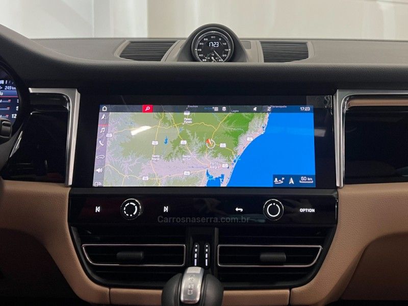 PORSCHE MACAN 2.0 16V 2024/2024 ÓTIMA CAR FLORES DA CUNHA / Carros no Vale PORSCHE MACAN 2.0 16V 2024/2024 ÓTIMA CAR FLORES DA CUNHA / Carros no Vale