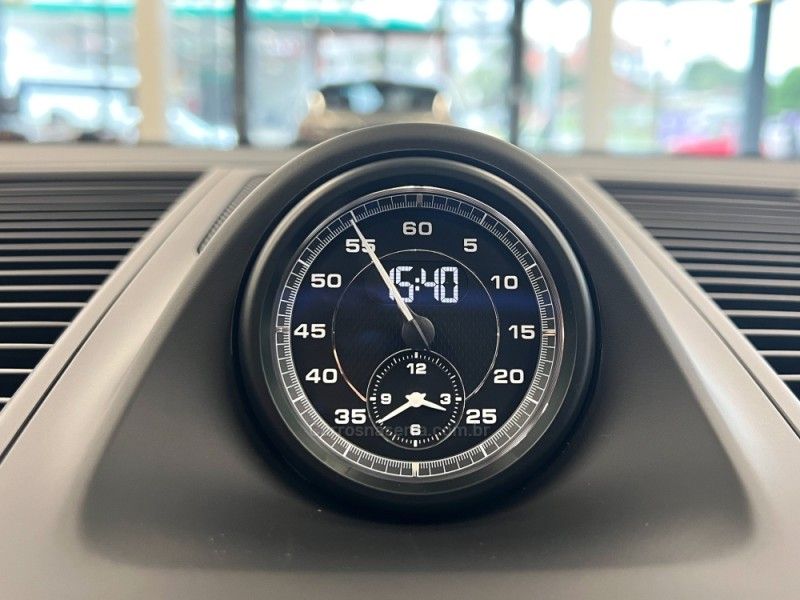 PORSCHE MACAN 2.0 16V 2024/2024 ÓTIMA CAR FLORES DA CUNHA / Carros no Vale PORSCHE MACAN 2.0 16V 2024/2024 ÓTIMA CAR FLORES DA CUNHA / Carros no Vale