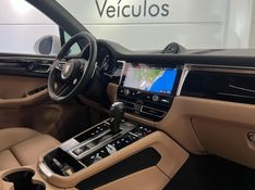 PORSCHE MACAN 2.0 16V 2024/2024 ÓTIMA CAR FLORES DA CUNHA / Carros no Vale