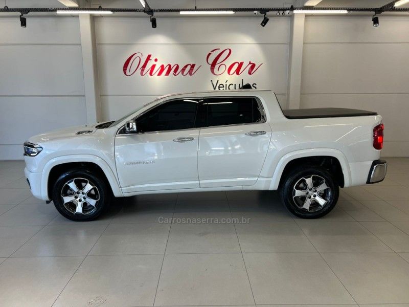 RAM RAMPAGE 2.2 LARAMIE 4X4 TURBO 2024/2025 ÓTIMA CAR FLORES DA CUNHA / Carros no Vale