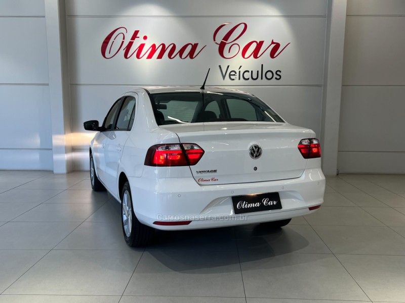 VOLKSWAGEN VOYAGE 1.6 MSI TOTALFLEX 8V 2019/2020 ÓTIMA CAR FLORES DA CUNHA / Carros no Vale