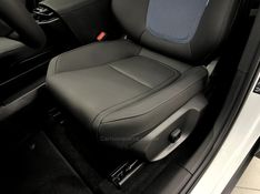 VOLVO EX30 ULTRA EXTENDED RANGE 2024/2025 ÓTIMA CAR FLORES DA CUNHA / Carros no Vale