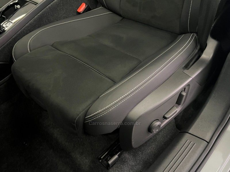 VOLVO XC 40 P6 RECHARGE ELECTRIC PLUS 2023/2024 ÓTIMA CAR FLORES DA CUNHA / Carros no Vale VOLVO XC 40 P6 RECHARGE ELECTRIC PLUS 2023/2024 ÓTIMA CAR FLORES DA CUNHA / Carros no Vale