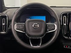 VOLVO XC 40 P6 RECHARGE ELECTRIC PLUS 2023/2024 ÓTIMA CAR FLORES DA CUNHA / Carros no Vale