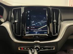 VOLVO XC60 2.0 T5 MOMENTUM 2019/2019 ÓTIMA CAR FLORES DA CUNHA / Carros no Vale