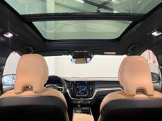 VOLVO XC60 2.0 T5 MOMENTUM 2019/2019 ÓTIMA CAR FLORES DA CUNHA / Carros no Vale