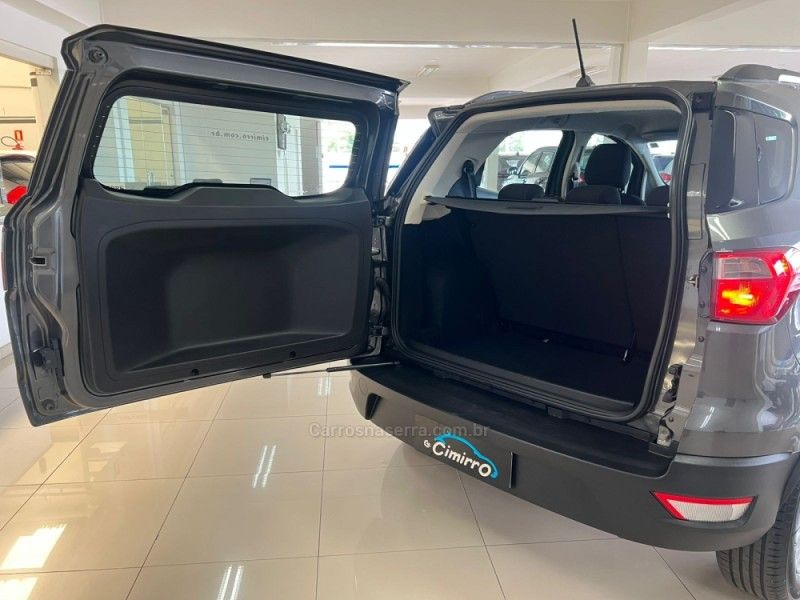 FORD ECOSPORT 1.5 TIVCT SE 2019/2020 CIMIRRO AUTOMÓVEIS TAQUARA / Carros no Vale
