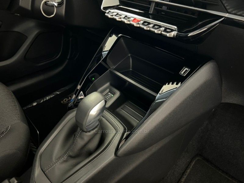 PEUGEOT 208 1.6 ACTIVE 16V 2022/2022 CIMIRRO AUTOMÓVEIS TAQUARA / Carros no Vale