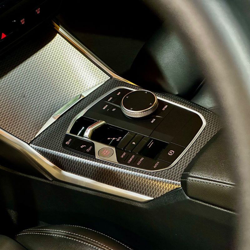 Bmw 320i M Sport 2022/2023 DL MOTORS LAJEADO / Carros no Vale Bmw 320i M Sport 2022/2023 DL MOTORS LAJEADO / Carros no Vale