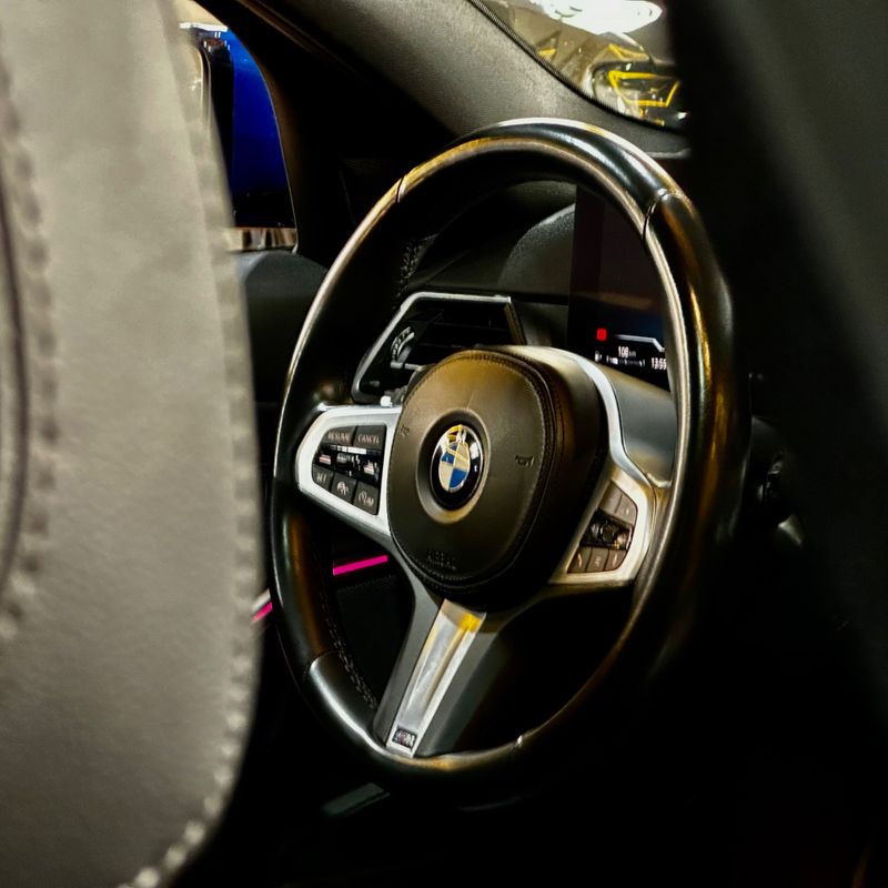 Bmw 320i M Sport 2022/2023 DL MOTORS LAJEADO / Carros no Vale Bmw 320i M Sport 2022/2023 DL MOTORS LAJEADO / Carros no Vale