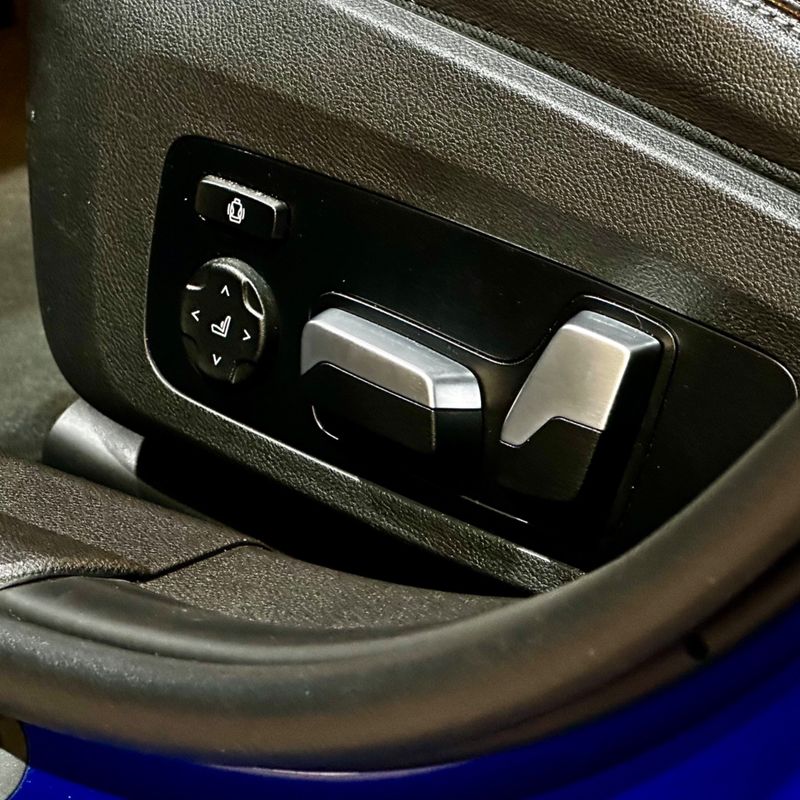 Bmw 320i M Sport 2022/2023 DL MOTORS LAJEADO / Carros no Vale Bmw 320i M Sport 2022/2023 DL MOTORS LAJEADO / Carros no Vale