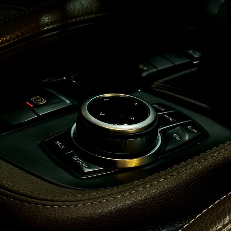 Bmw X1 X25i Activeflex 2017/2018 DL MOTORS LAJEADO / Carros no Vale Bmw X1 X25i Activeflex 2017/2018 DL MOTORS LAJEADO / Carros no Vale