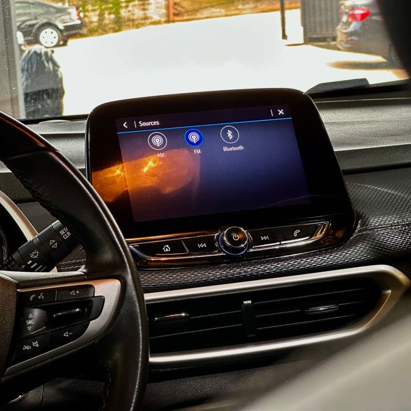 Chevrolet Tracker 12t A Pr 2023/2024 DL MOTORS LAJEADO / Carros no Vale