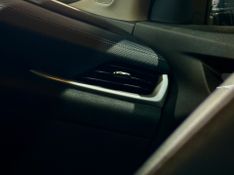 Chevrolet Tracker 12t A Pr 2023/2024 DL MOTORS LAJEADO / Carros no Vale