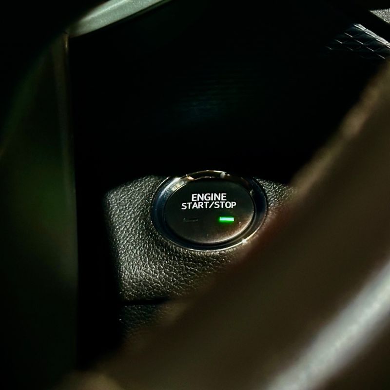 Chevrolet Tracker 12t A Pr 2023/2024 DL MOTORS LAJEADO / Carros no Vale