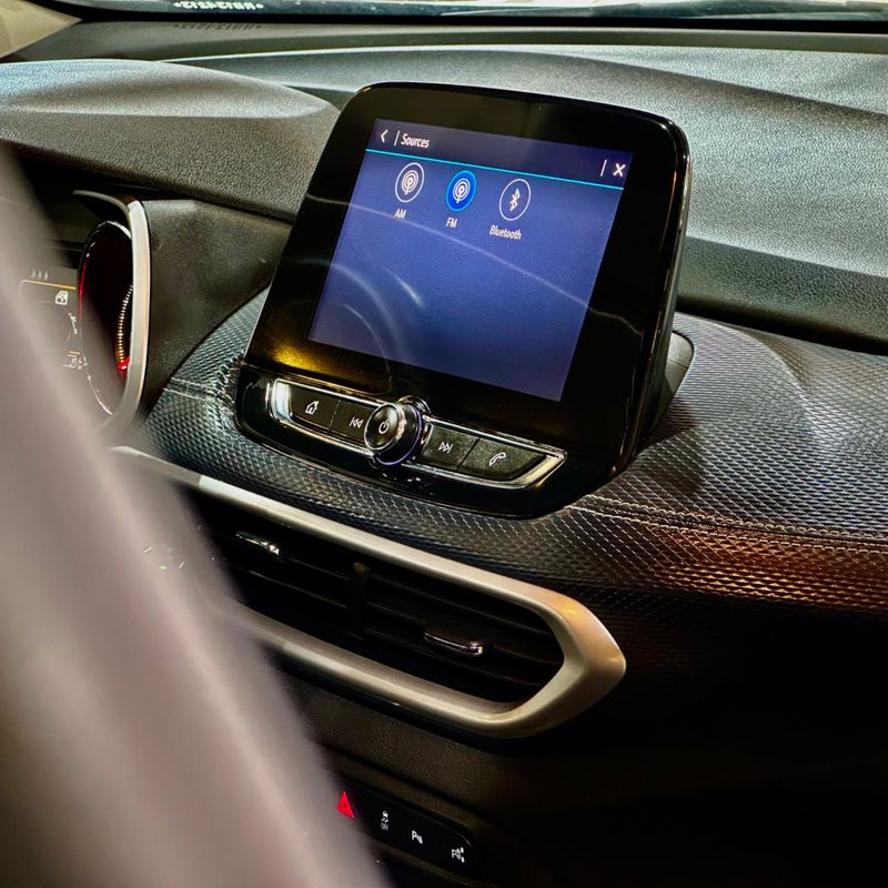 Chevrolet Tracker 12t A Pr 2023/2024 DL MOTORS LAJEADO / Carros no Vale