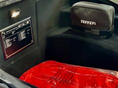 Ferrari 296 Gtb 2024/2025 DL MOTORS LAJEADO / Carros no Vale