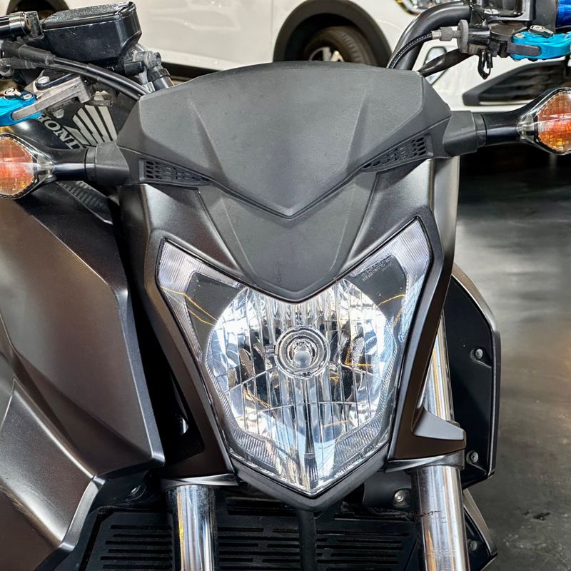 Honda Motos Cb 650f 2015/2015 DL MOTORS LAJEADO / Carros no Vale