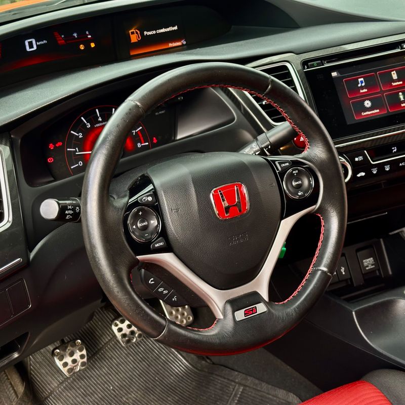 Honda Civic Coupe 2015/2015 DL MOTORS LAJEADO / Carros no Vale Honda Civic Coupe 2015/2015 DL MOTORS LAJEADO / Carros no Vale