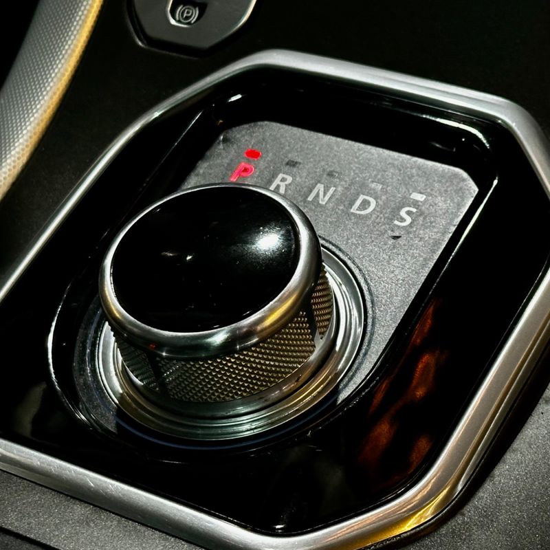 Land Rover Range R Evoque Si4 Se 2.0 2014/2015 DL MOTORS LAJEADO / Carros no Vale Land Rover Range R Evoque Si4 Se 2.0 2014/2015 DL MOTORS LAJEADO / Carros no Vale