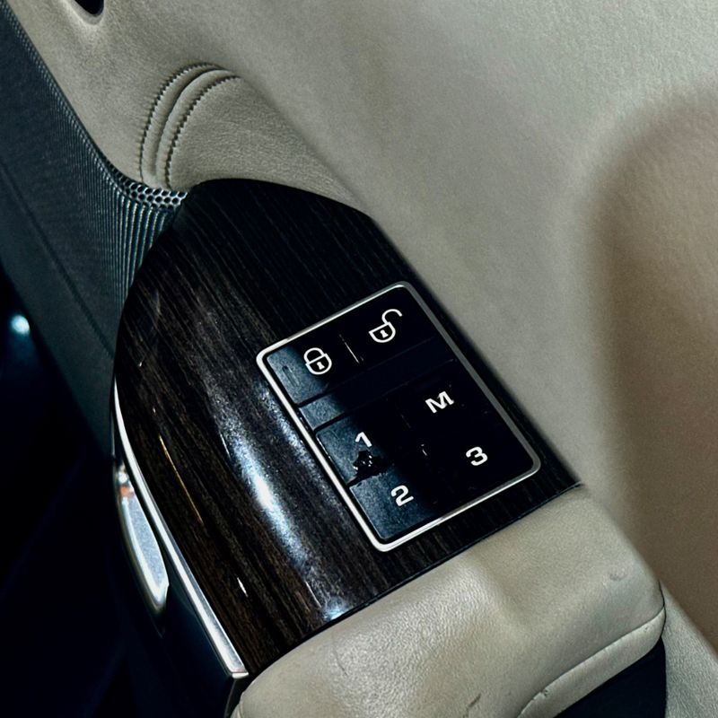 Land Rover Range Rover Sport 3.o Td Hse 2013/2014 DL MOTORS LAJEADO / Carros no Vale Land Rover Range Rover Sport 3.o Td Hse 2013/2014 DL MOTORS LAJEADO / Carros no Vale