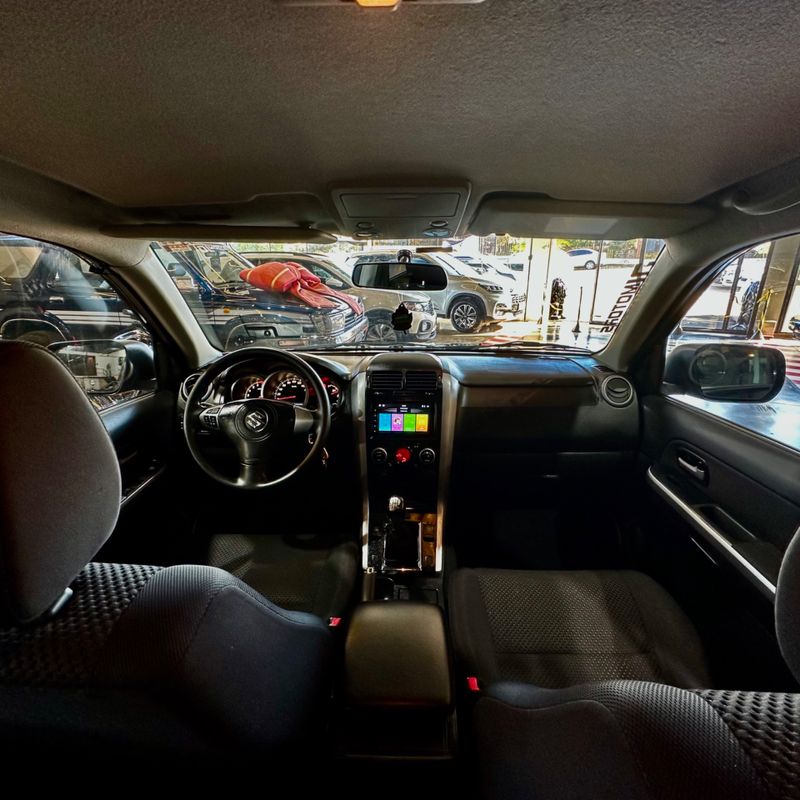 Suzuki G.vitara 2wd 2011/2012 DL MOTORS LAJEADO / Carros no Vale