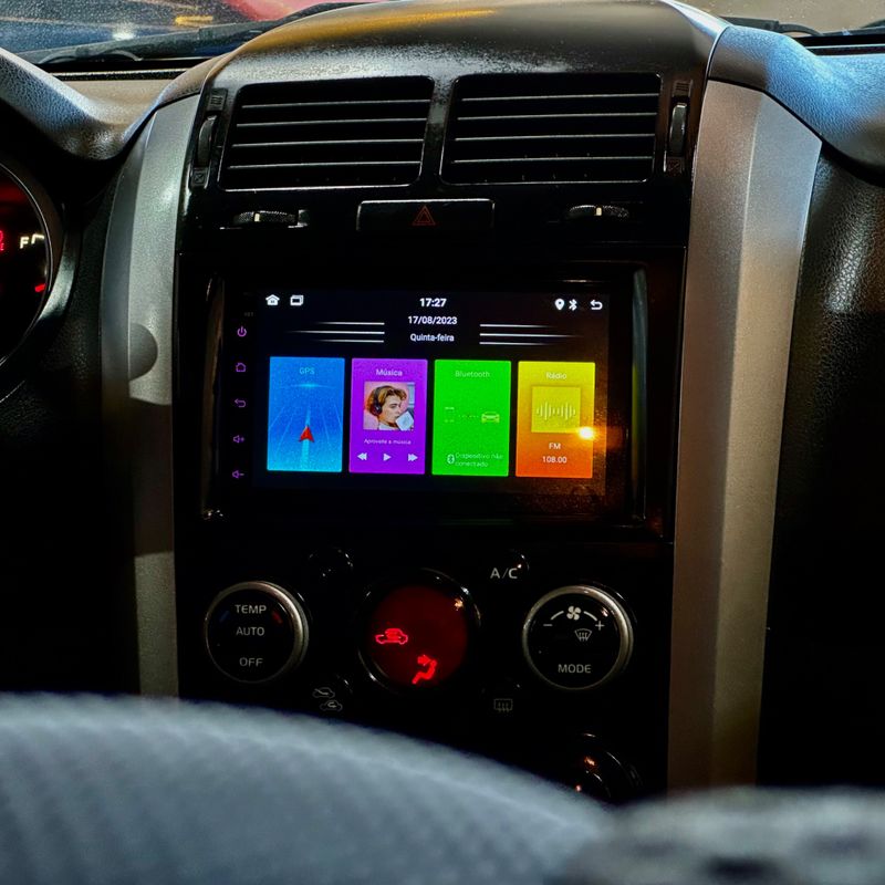 Suzuki G.vitara 2wd 2011/2012 DL MOTORS LAJEADO / Carros no Vale