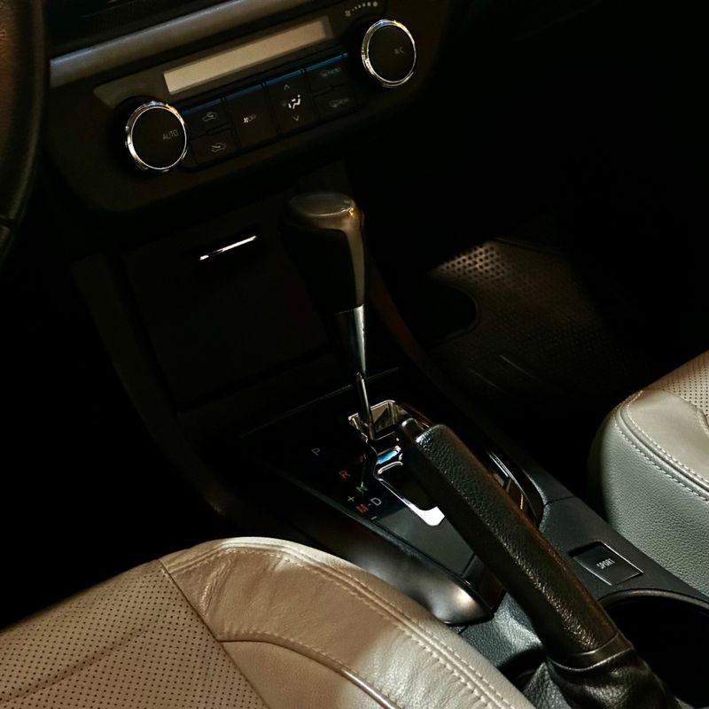 Toyota Corolla Xei 2.0 16v 2016/2016 DL MOTORS LAJEADO / Carros no Vale Toyota Corolla Xei 2.0 16v 2016/2016 DL MOTORS LAJEADO / Carros no Vale