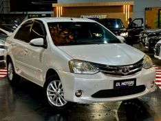 Toyota Etios Sd Xls 2014/2015 DL MOTORS LAJEADO / Carros no Vale