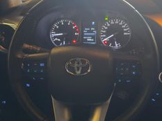 Toyota Hilux Cdsrxa4fd 2021/2022 DL MOTORS LAJEADO / Carros no Vale