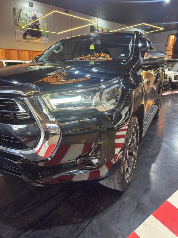 Toyota Hilux Cdsrxa4fd 2021/2022 DL MOTORS LAJEADO / Carros no Vale