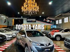 Toyota Yaris Hb Xlplusat 2019/2020 DL MOTORS LAJEADO / Carros no Vale