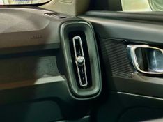 Volvo Xc40 T4 2019/2020 DL MOTORS LAJEADO / Carros no Vale