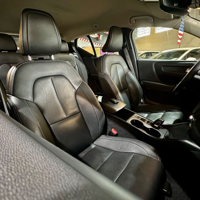 Volvo Xc40 T4 2019/2020 DL MOTORS LAJEADO / Carros no Vale