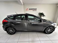 FORD FOCUS 2.0 TITANIUM PLUS HATCH 16V AUTO 2016/2016 ANDRIGO VEÍCULOS CAXIAS DO SUL / Carros no Vale