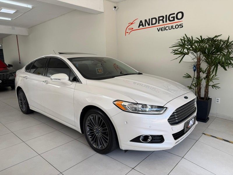 FORD FUSION 2.0 TITANIUM AWD 16V 2013/2014 ANDRIGO VEÍCULOS CAXIAS DO SUL / Carros no Vale