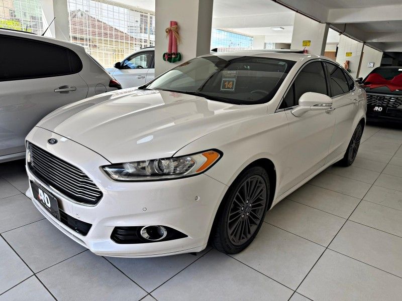 FORD FUSION 2.0 TITANIUM AWD 16V 2013/2014 ANDRIGO VEÍCULOS CAXIAS DO SUL / Carros no Vale