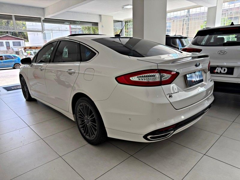 FORD FUSION 2.0 TITANIUM AWD 16V 2013/2014 ANDRIGO VEÍCULOS CAXIAS DO SUL / Carros no Vale