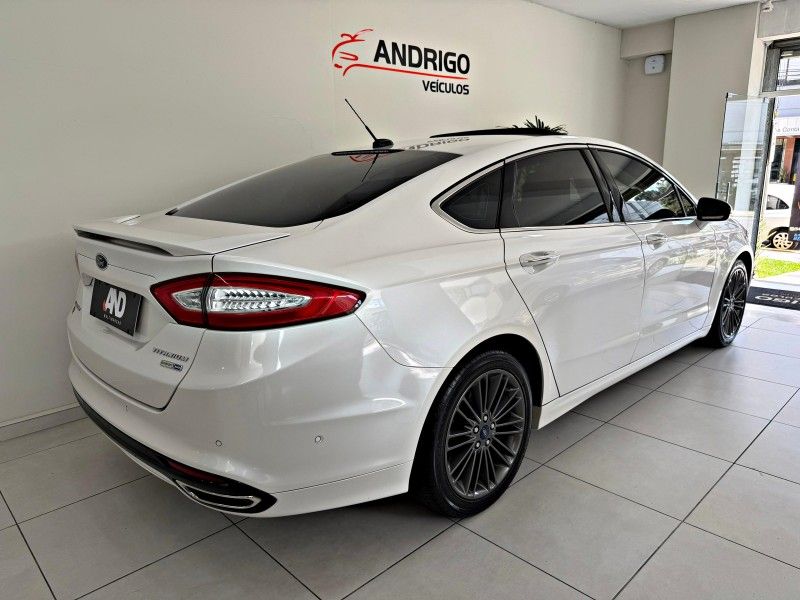 FORD FUSION 2.0 TITANIUM AWD 16V 2013/2014 ANDRIGO VEÍCULOS CAXIAS DO SUL / Carros no Vale