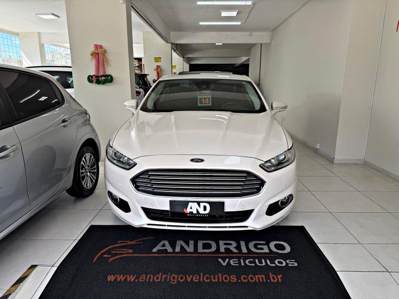 FORD FUSION 2.0 TITANIUM AWD 16V 2013/2014 ANDRIGO VEÍCULOS CAXIAS DO SUL / Carros no Vale