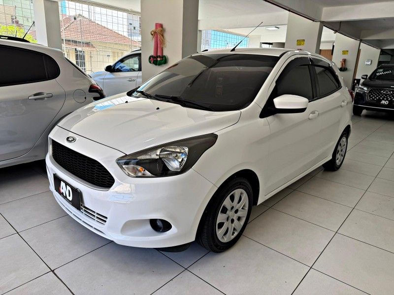 FORD KA 1.0 SE 12V 2015/2015 ANDRIGO VEÍCULOS CAXIAS DO SUL / Carros no Vale FORD KA 1.0 SE 12V 2015/2015 ANDRIGO VEÍCULOS CAXIAS DO SUL / Carros no Vale