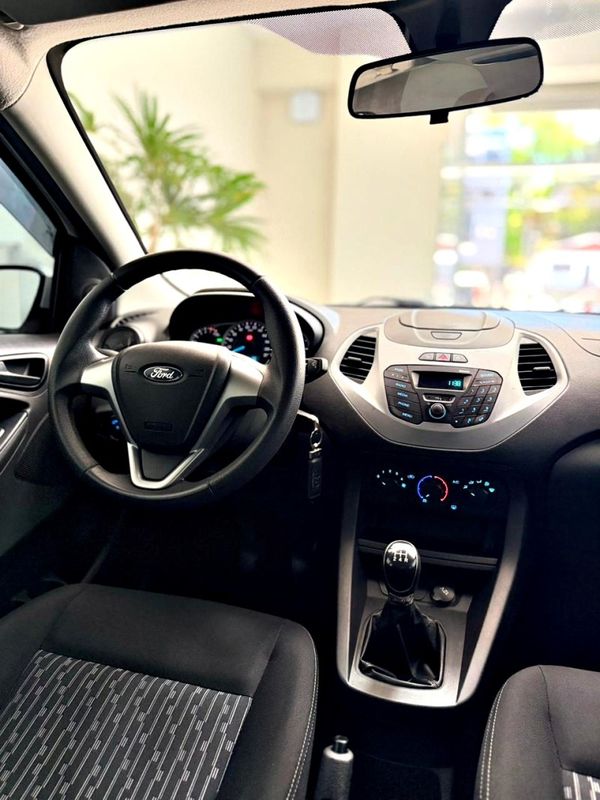FORD KA 1.0 SE 12V 2015/2015 ANDRIGO VEÍCULOS CAXIAS DO SUL / Carros no Vale FORD KA 1.0 SE 12V 2015/2015 ANDRIGO VEÍCULOS CAXIAS DO SUL / Carros no Vale