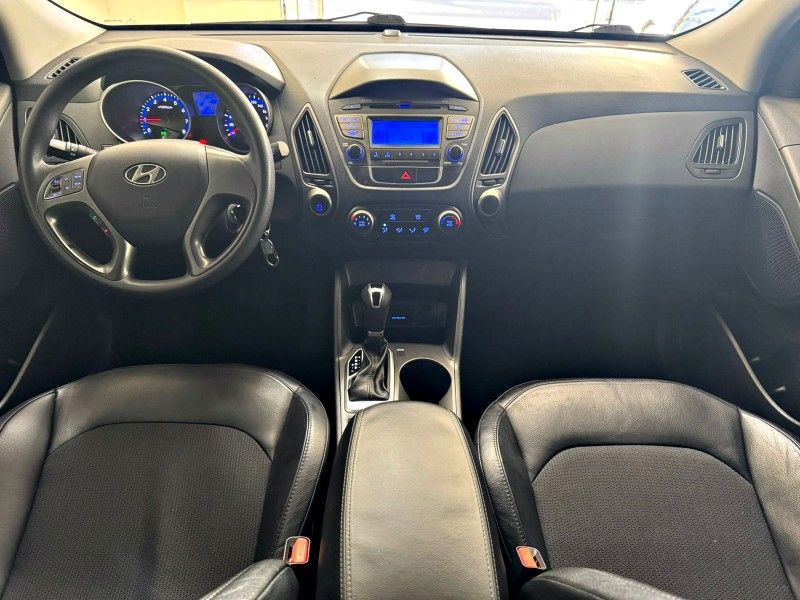 HYUNDAI IX35 2.0 16V 2017/2018 ANDRIGO VEÍCULOS CAXIAS DO SUL / Carros no Vale